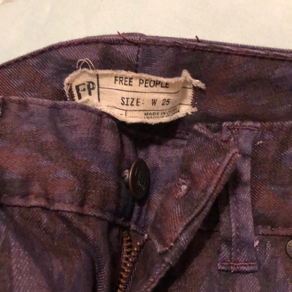 FREE PEOPLE size 25 slim boot cut jeans - Picture 4 of 6